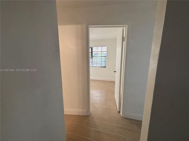 Home for rent at 2510 NE 9th Ter - photo 7429702