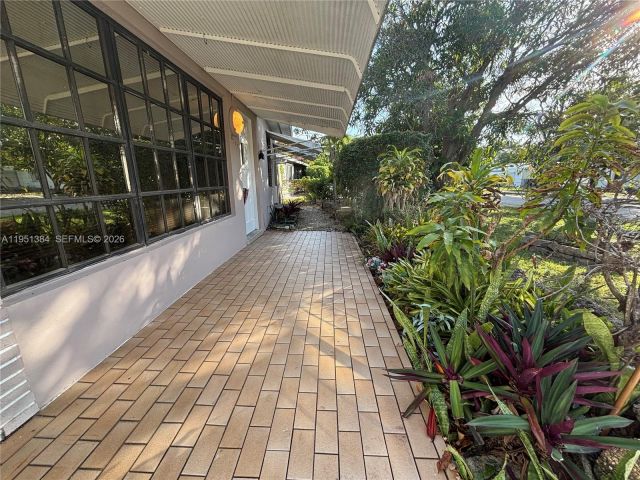 Home for rent at 2510 NE 9th Ter - photo 7429709