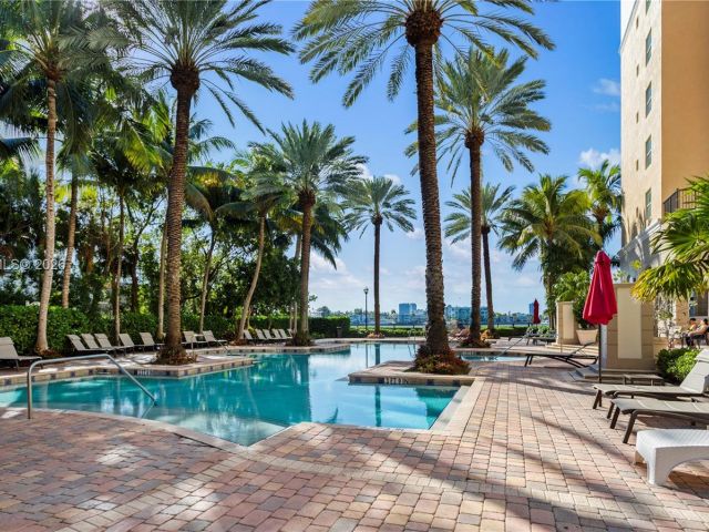 Apartment for sale  Unit #1210 - photo 7283760