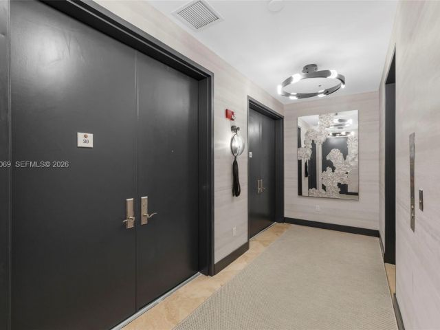 Apartment for sale  Unit #510 - photo 7278634