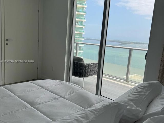 Apartment for rent  Unit #2504 - photo 7509696