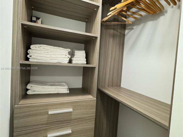 Apartment for rent  Unit #2504 - photo 7509697