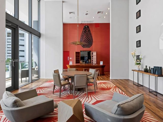 Apartment for rent  Unit #2504 - photo 7509703