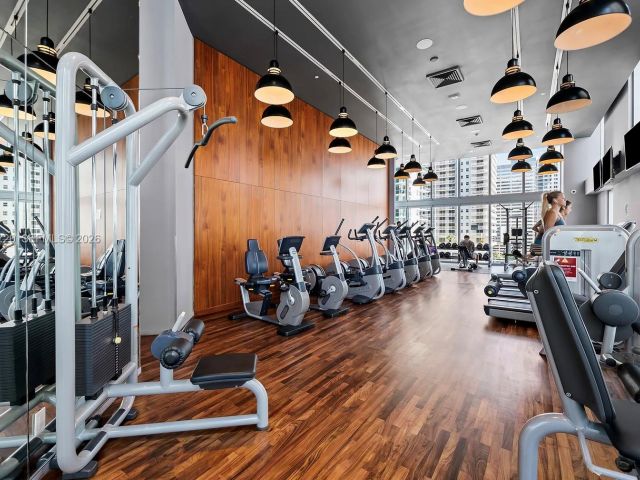 Apartment for rent  Unit #2504 - photo 7509705