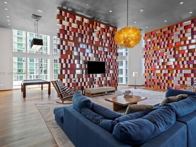 Apartment for rent  Unit #2504 - photo 7509711