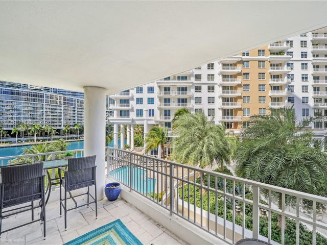 Apartment for rent  Unit #404 - photo 7288302