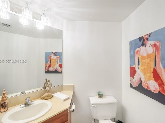 Apartment for rent  Unit #404 - photo 7288307