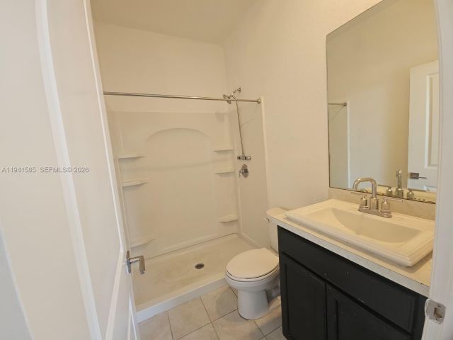 Home for rent at 2944 NW 180th St 2944 - photo 7429508