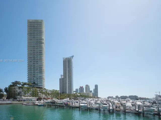 2-bedroom condo for rent in Miami Beach - 450 Alton Rd 2810 - MondialRealty