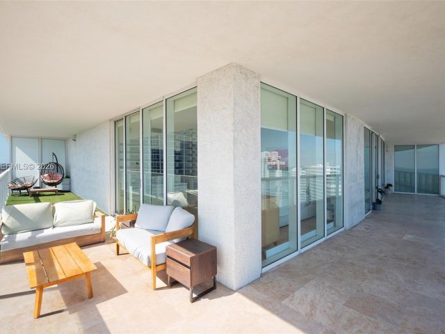 Apartment for rent  Unit #2810 - photo 7263442