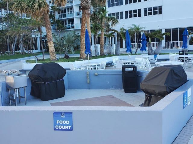 Apartment for sale  Unit #401 - photo 7442525