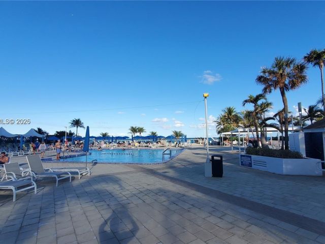 Apartment for sale  Unit #401 - photo 7442527