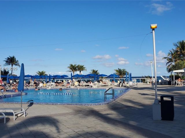 Apartment for sale  Unit #401 - photo 7442528