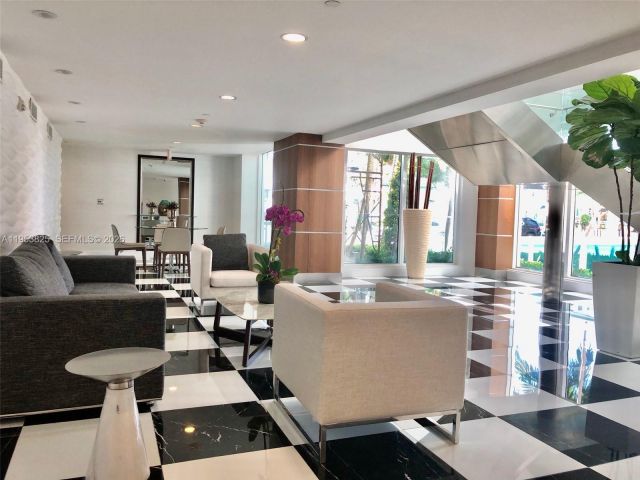 Apartment for rent  Unit #2505 - photo 7264320