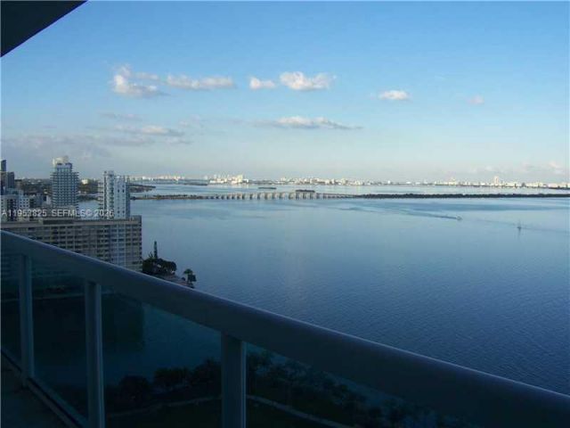 Apartment for rent  Unit #2505 - photo 7264328