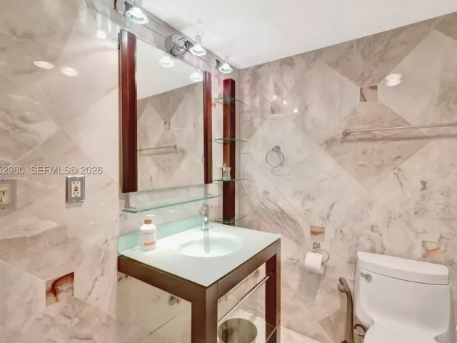 2-bedroom condo for sale in Hallandale Beach - 1965 S Ocean Dr 4S - MondialRealty