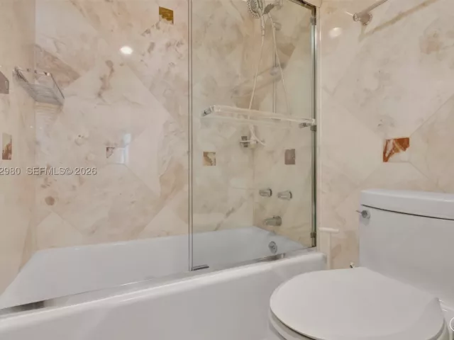 2-bedroom condo for sale in Hallandale Beach - 1965 S Ocean Dr 4S - MondialRealty