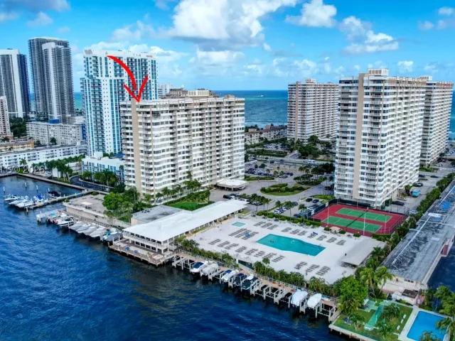 2-bedroom condo for sale in Hallandale Beach - 1965 S Ocean Dr 4S - MondialRealty