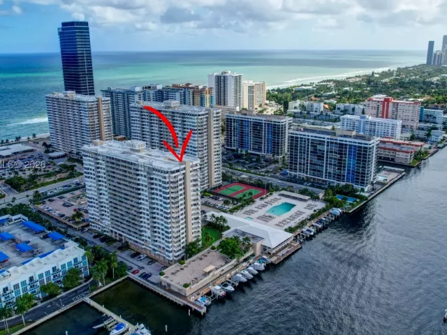 2-bedroom condo for sale in Hallandale Beach - 1965 S Ocean Dr 4S - MondialRealty
