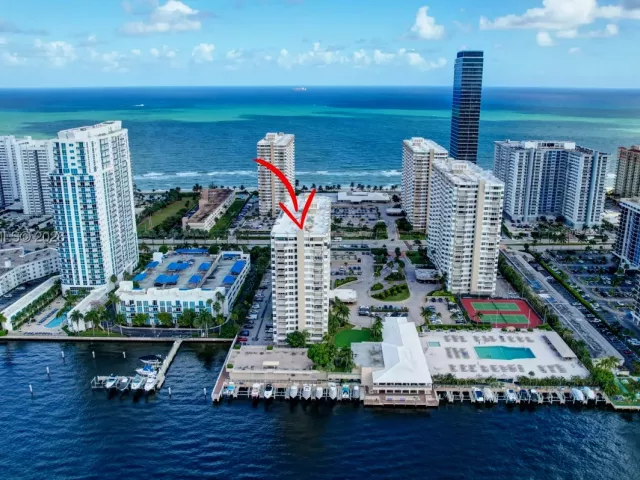 2-bedroom condo for sale in Hallandale Beach - 1965 S Ocean Dr 4S - MondialRealty