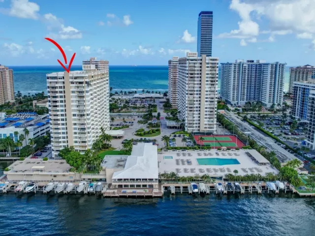 2-bedroom condo for sale in Hallandale Beach - 1965 S Ocean Dr 4S - MondialRealty