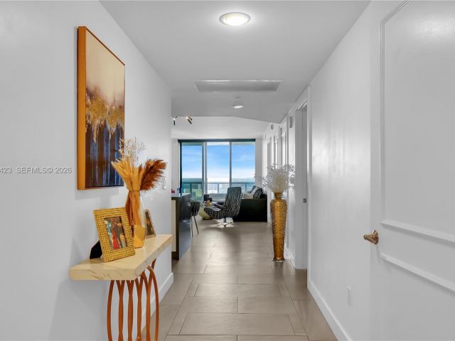 Apartment for sale  Unit #2208 - photo 7264738