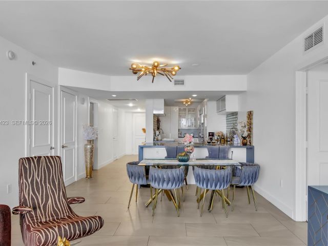 Apartment for sale  Unit #2208 - photo 7264739