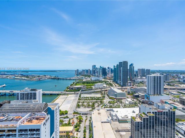 Apartment for rent  Unit #5310 - photo 7264438