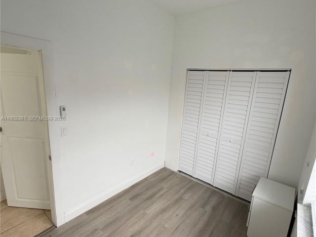 3-bedroom home for sale in Miami - 12202 SW 216th St - MondialRealty