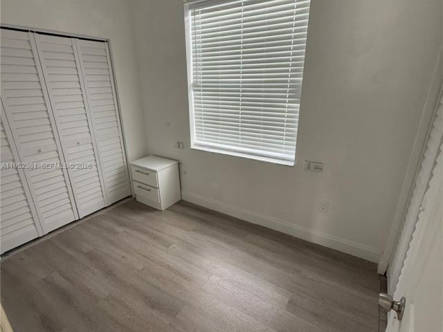 3-bedroom home for sale in Miami - 12202 SW 216th St - MondialRealty