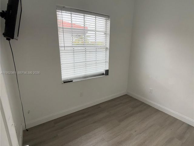 3-bedroom home for sale in Miami - 12202 SW 216th St - MondialRealty