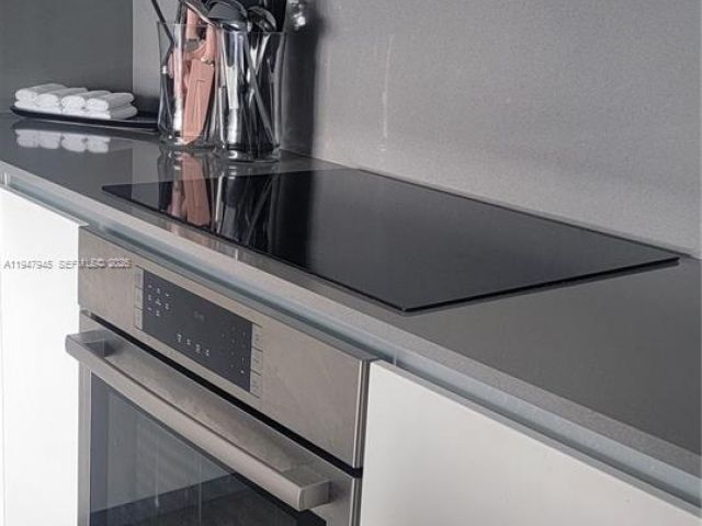 Apartment for sale  Unit #2110 - photo 7431450