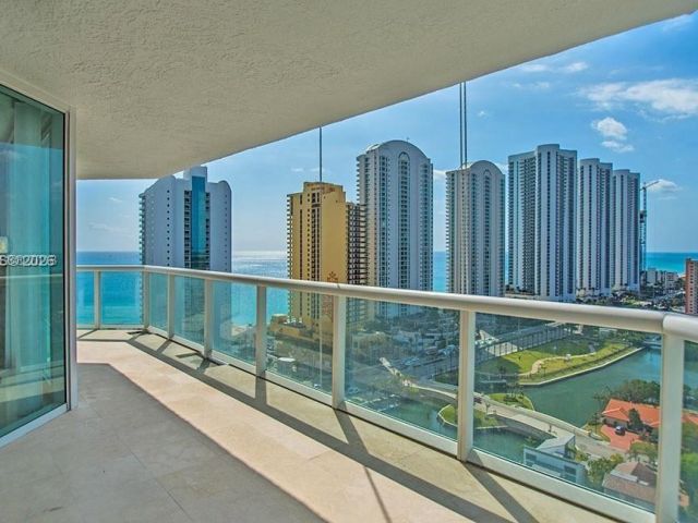 Apartment for rent  Unit #2143 - photo 7264418