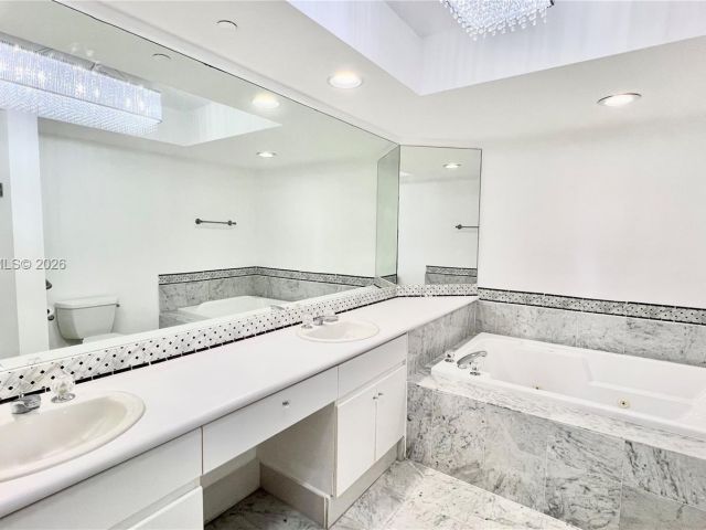 Apartment for rent  Unit #2143 - photo 7431474