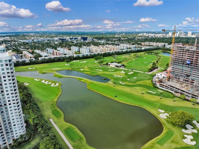 2-bedroom condo for sale in Hallandale Beach - 1755 E Hallandale Beach Blvd 1208E - MondialRealty