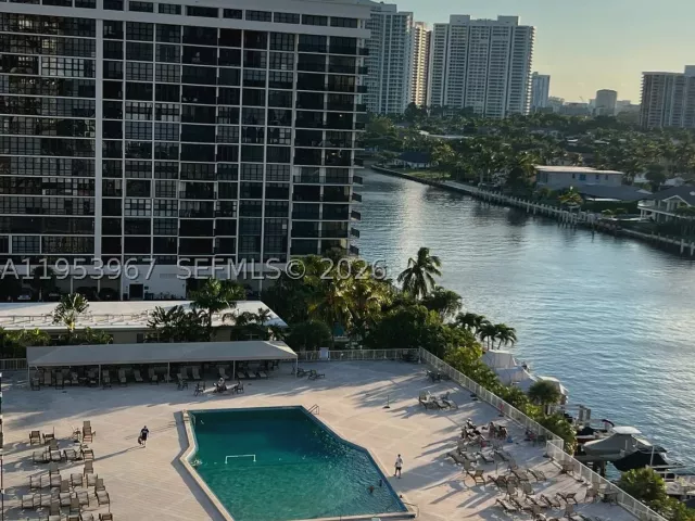 1-bedroom condo for sale in Hallandale Beach - 1965 S Ocean Dr 10P - MondialRealty
