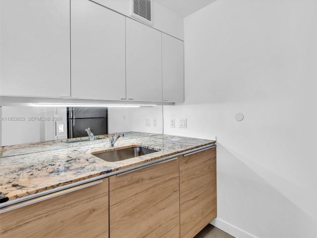 1-bedroom condo for rent in Sunny Isles Beach - 100 Bayview Dr 223 - MondialRealty