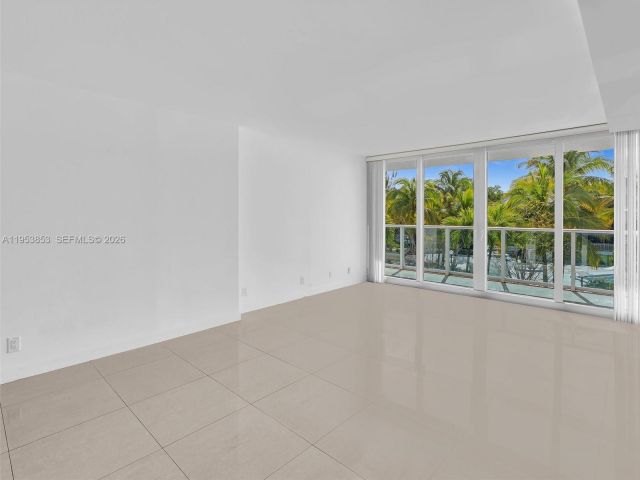 1-bedroom condo for rent in Sunny Isles Beach - 100 Bayview Dr 223 - MondialRealty