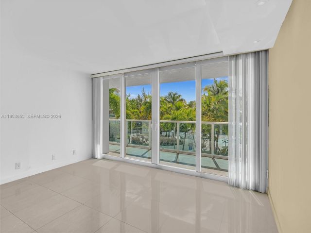 1-bedroom condo for rent in Sunny Isles Beach - 100 Bayview Dr 223 - MondialRealty