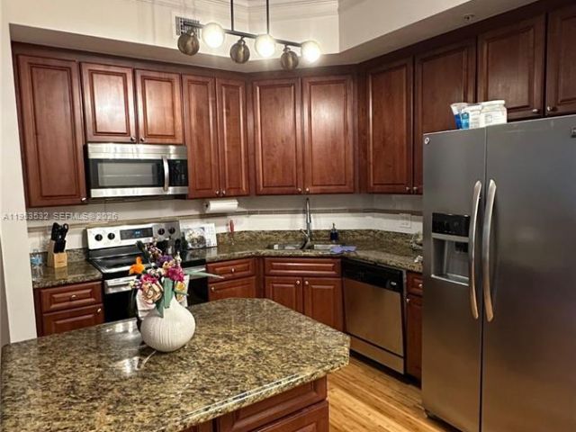 Apartment for rent  Unit #119 - photo 7449076