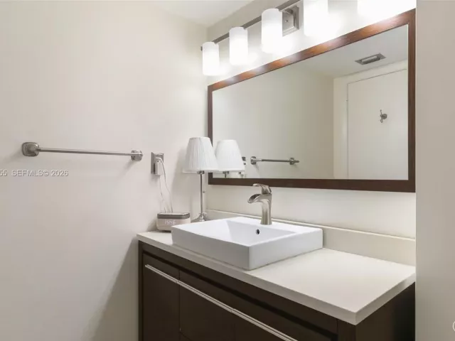 2-bedroom condo for sale in Hallandale Beach - 300 Three Islands Blvd 417 - MondialRealty