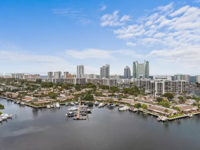 2-bedroom condo for sale in Hallandale Beach - 300 Three Islands Blvd 417 - MondialRealty