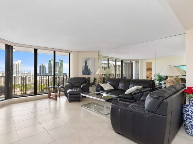 2-bedroom condo for sale in Hallandale Beach - 300 Three Islands Blvd 417 - MondialRealty
