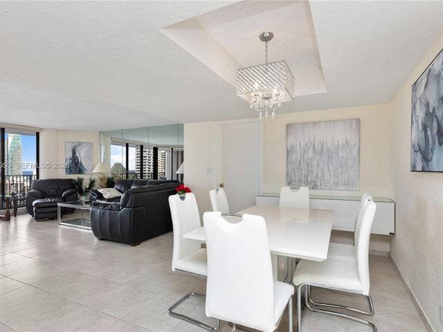 Apartment for sale  Unit #417 - photo 7264680