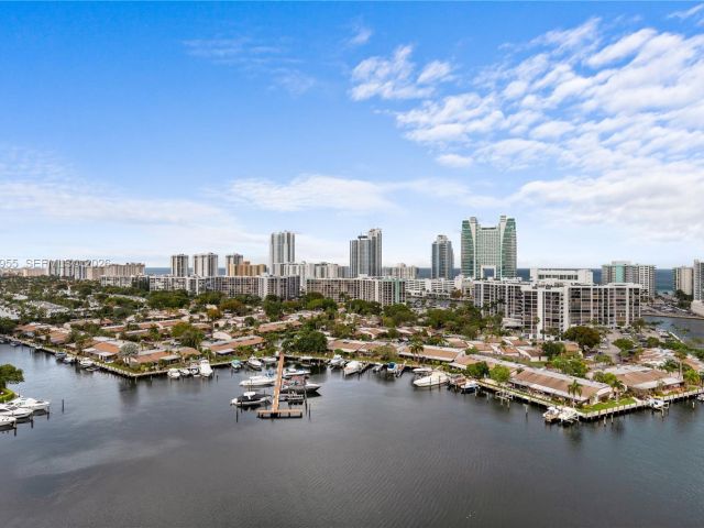 Apartment for sale  Unit #417 - photo 7264687