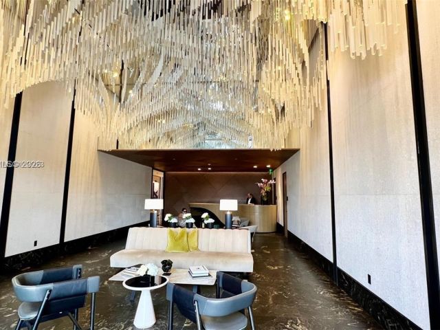 Apartment for rent  Unit #3102 - photo 7264631