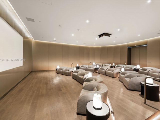 Apartment for sale  Unit #400 - photo 7339473