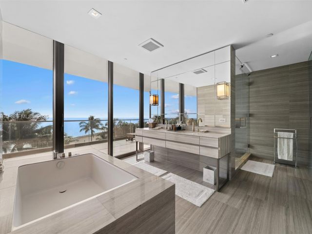 Apartment for sale  Unit #400 - photo 7339481