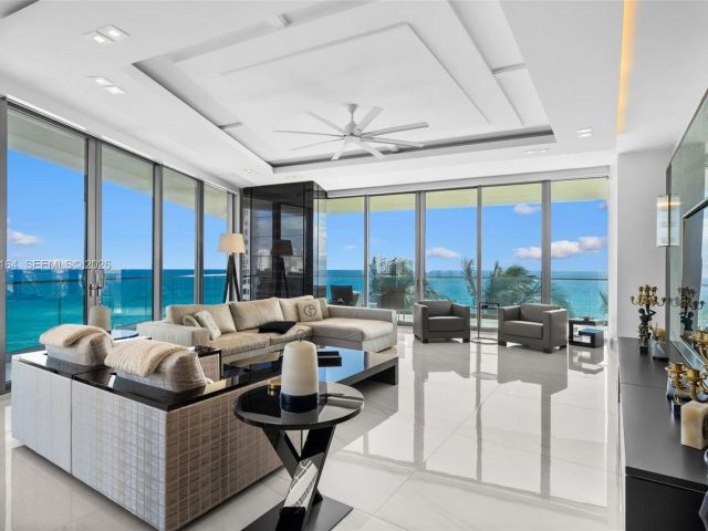 Apartment for sale  Unit #400 - photo 7339489