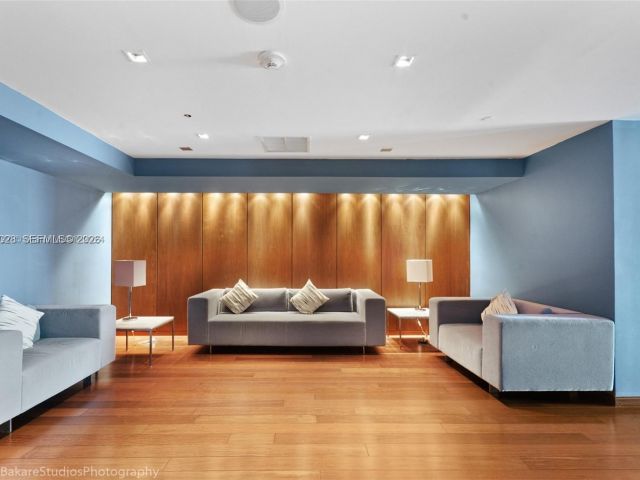 Apartment for sale  Unit #LPH 17 - photo 7266828